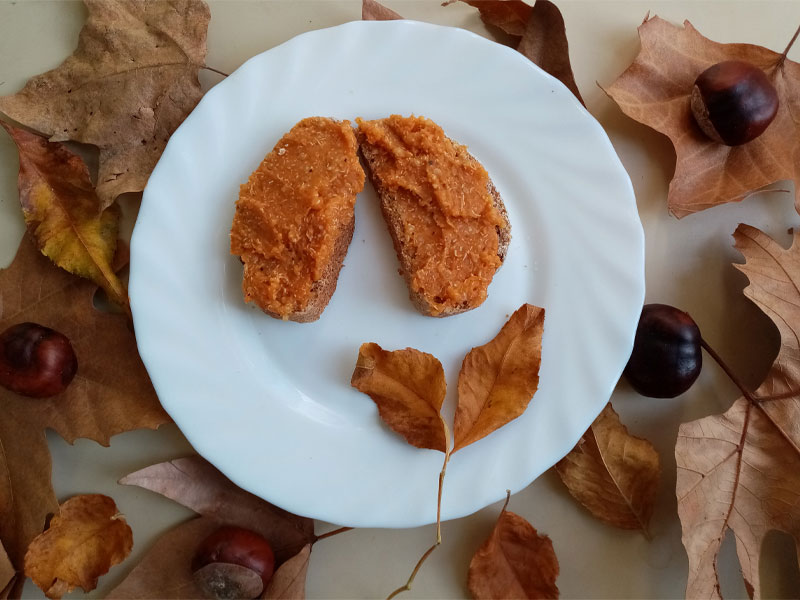Pikantni namaz od bundeve i kinoe
